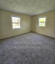 412 Nantucket Rd in Valparaiso, IN - Building Photo - Building Photo