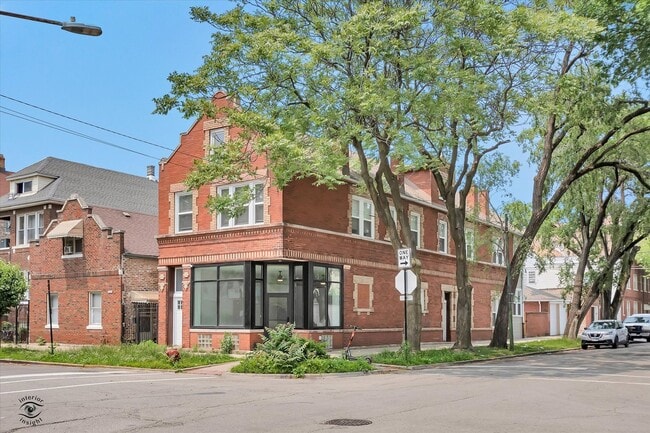 property at 3000 W 40th St