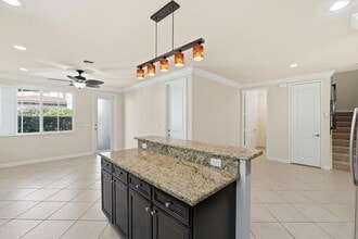 148 NW Emerson Pl in Boca Raton, FL - Building Photo - Building Photo