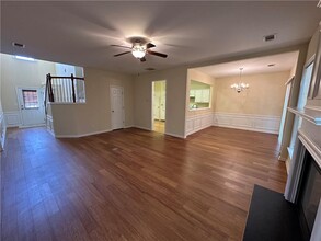 2380 Fairlie Dr in Duluth, GA - Building Photo - Building Photo