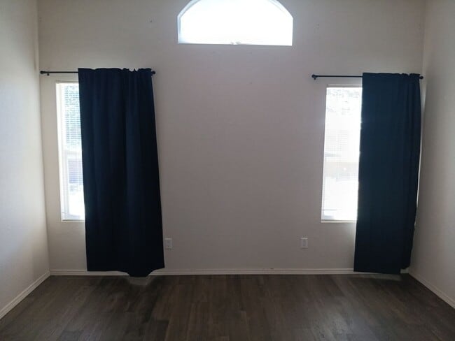 10231 Calle Dichoso Ct NW in Albuquerque, NM - Building Photo - Building Photo