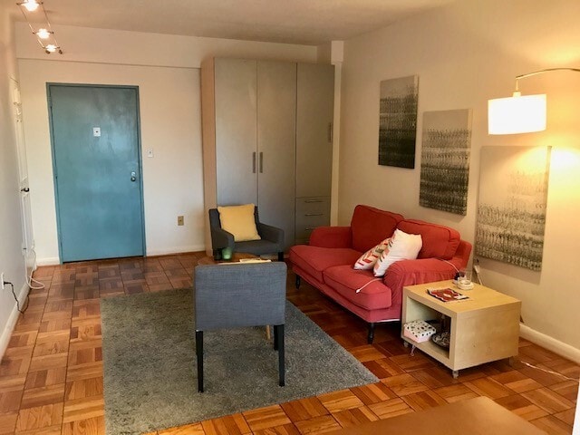 1727 Massachusetts Ave NW, Unit 718 in Washington, DC - Building Photo - Building Photo