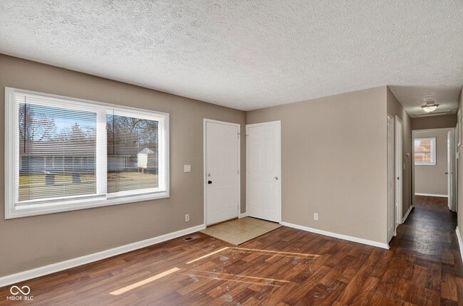 8724 Montery Rd in Indianapolis, IN - Building Photo - Building Photo