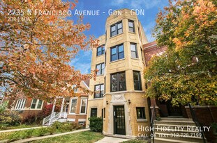 2735 N Francisco Ave in Chicago, IL - Building Photo