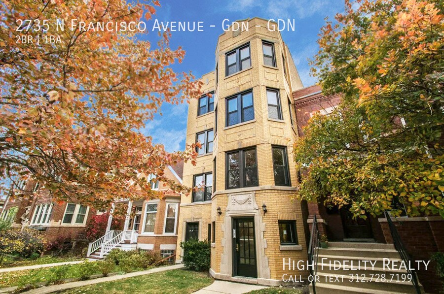 2735 N Francisco Ave in Chicago, IL - Building Photo