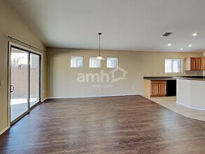 4013 E Shadow Branch Dr in Tucson, AZ - Building Photo - Building Photo