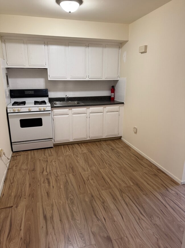 6419 Tulip St, Unit Tulip Street 2nd Floor, Unit Tulip Street 2nd Floor