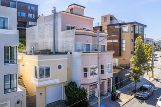 1180 Clayton St in San Francisco, CA - Building Photo - Building Photo