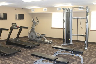 Willow Creek Apartments in Sioux Falls, SD - Building Photo - Interior Photo