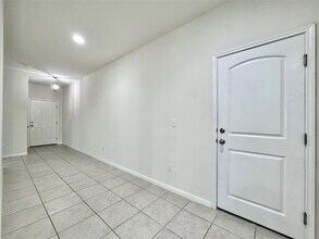 320 La Escalera Dr in Leander, TX - Building Photo - Building Photo