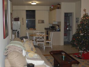 106 11th St in Hoboken, NJ - Building Photo - Building Photo