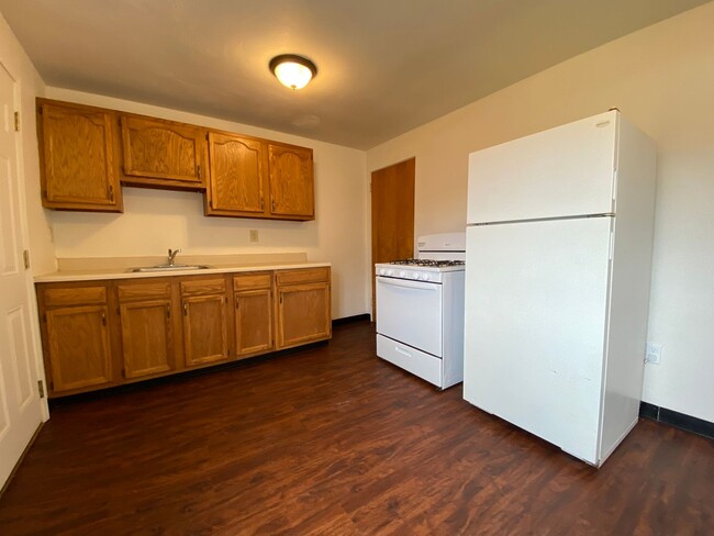 property at 104 Savors Ct