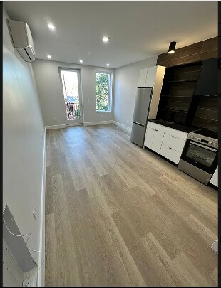 727 DeKalb Ave-Unit -4 in Brooklyn, NY - Building Photo - Building Photo
