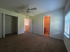 1925 Nena Hills Dr in Tallahassee, FL - Building Photo - Building Photo