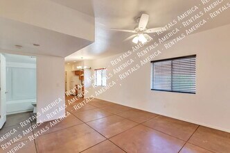 1009 E Halcyon Rd in Tucson, AZ - Building Photo - Building Photo