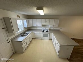 6302 Kerry Ln SW in Ocean Isle Beach, NC - Building Photo - Building Photo