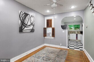 817 Winton St in Philadelphia, PA - Building Photo - Building Photo