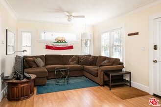 2955 8th Ave in Los Angeles, CA - Building Photo - Building Photo