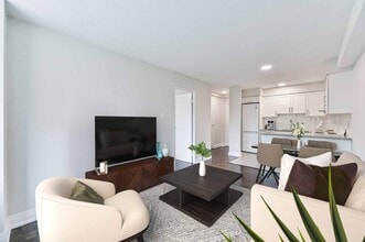 250 St George St in Toronto, ON - Building Photo - Building Photo