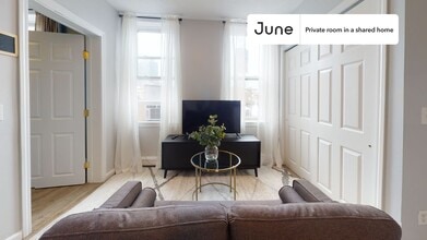 Room in Shared 3 bed/1 bath home, Unit B in Boston, MA - Building Photo - Building Photo