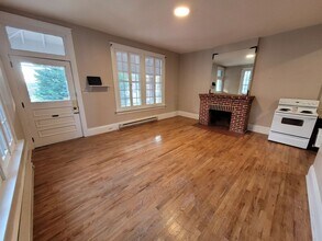907 E King St in Lancaster, PA - Building Photo - Building Photo