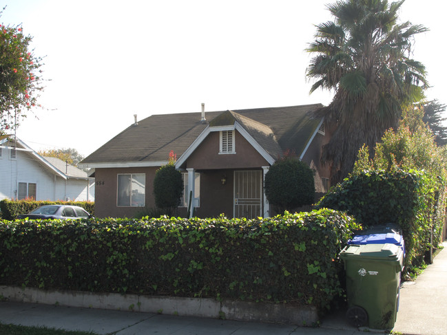 554 E Brett St in Inglewood, CA - Building Photo - Building Photo