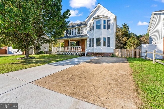 22045 Clipper Dr in California, MD - Building Photo - Building Photo