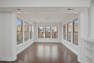 6541 S Woodlawn Ave, Unit 3 in Chicago, IL - Building Photo - Building Photo