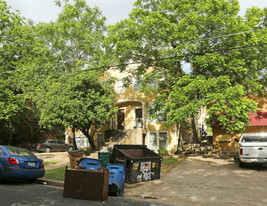 Whitis Avenue Apartments in Austin, TX - Building Photo