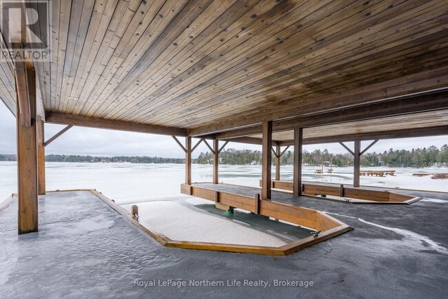 350 Ross Dr in North Bay, ON - Building Photo - Building Photo