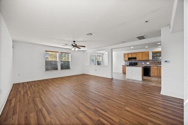 5824 Malarkey Rd in Austin, TX - Building Photo - Building Photo