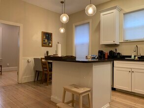 12 Ashley St, Unit 1 in Boston, MA - Building Photo - Building Photo