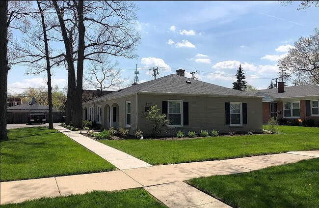 property at 41 E North Ave