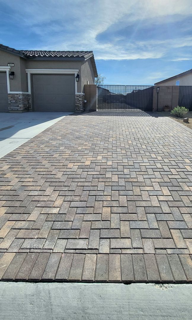 3645 E Polk Ave in Pahrump, NV - Building Photo - Building Photo