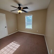 48 Moody Dr in Ray City, GA - Building Photo - Building Photo