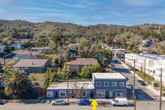 330 Buckley St in Martinez, CA - Building Photo - Building Photo