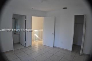 8060 NW 10th St in Miami, FL - Building Photo