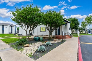 Avila in Waco, TX - Building Photo