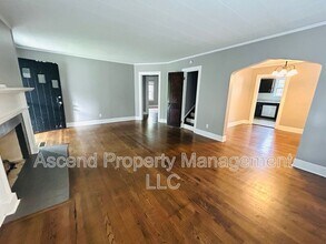 215 S Moore Rd in Chattanooga, TN - Building Photo - Building Photo