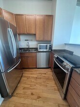 1000 W Leland Ave in Chicago, IL - Building Photo - Building Photo
