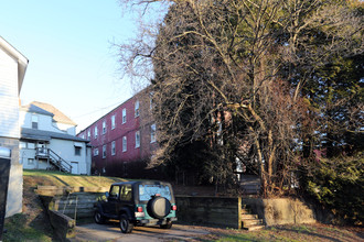 Washington Glen in Perkasie, PA - Building Photo - Building Photo