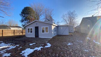 7755 N Woodland Rd in Lake Odessa, MI - Building Photo