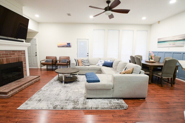 1207 Old Knoll Dr in Wylie, TX - Building Photo - Building Photo