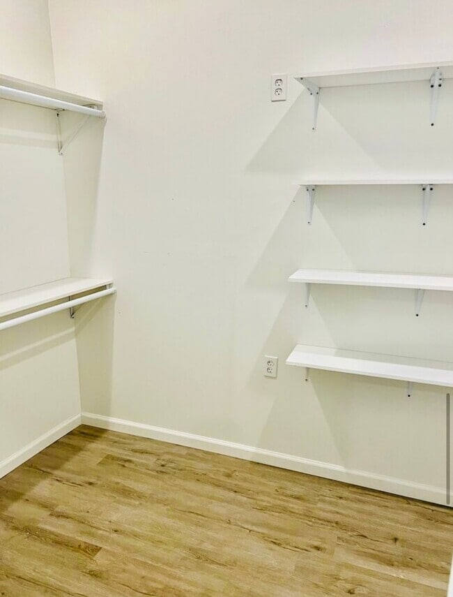 1324 5th Ave in Watervliet, NY - Building Photo - Building Photo