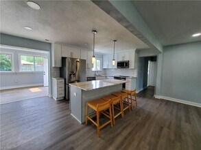 1537 Selden St in Virginia Beach, VA - Building Photo - Building Photo