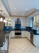10103 Sterling Terrace in Rockville, MD - Building Photo - Building Photo