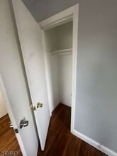 711 Plainfield Ave, Unit 2D in Plainfield, NJ - Foto de edificio - Building Photo