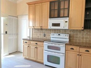 9803 SW 59th St in Cooper City, FL - Building Photo - Building Photo