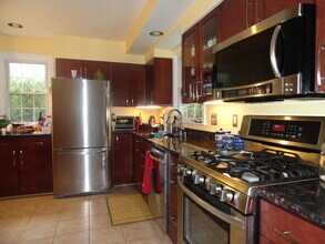 9209 Wendell St in Silver Spring, MD - Building Photo - Building Photo