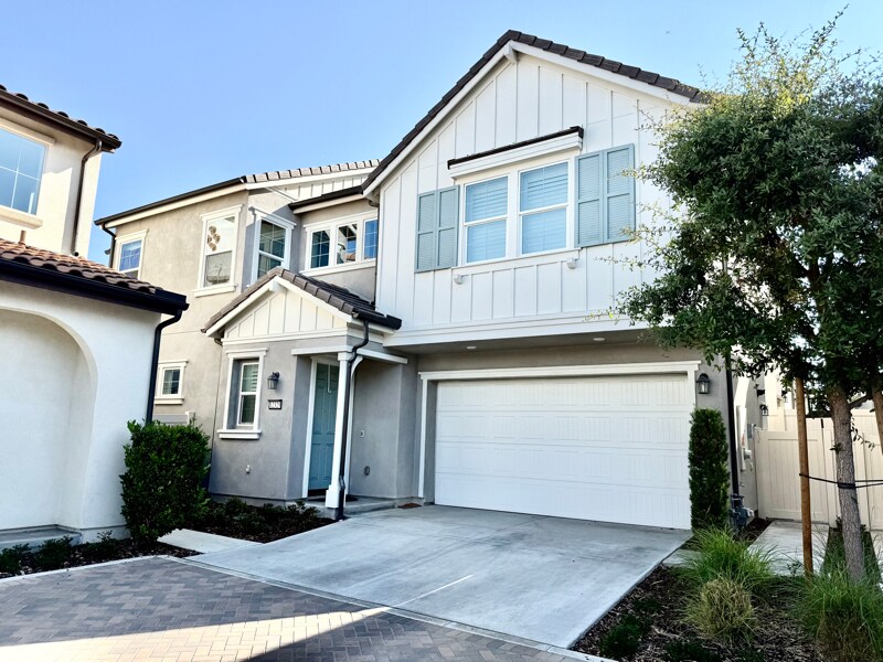 12329 Primrose Ave in Whittier, CA - Building Photo